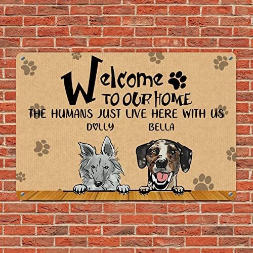 Alioyoit engraçado cão metal sinal de cães personalizados nome bem -vindo à nossa casa Os humanos aqui conosco