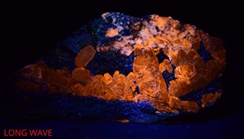 1166 gramas de cristal de Afeganita fluorescente raro em Matrix de Badakhshan Afeganistão